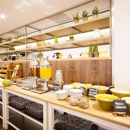 Holiday Inn London - Gatwick Airport By Ihg-3